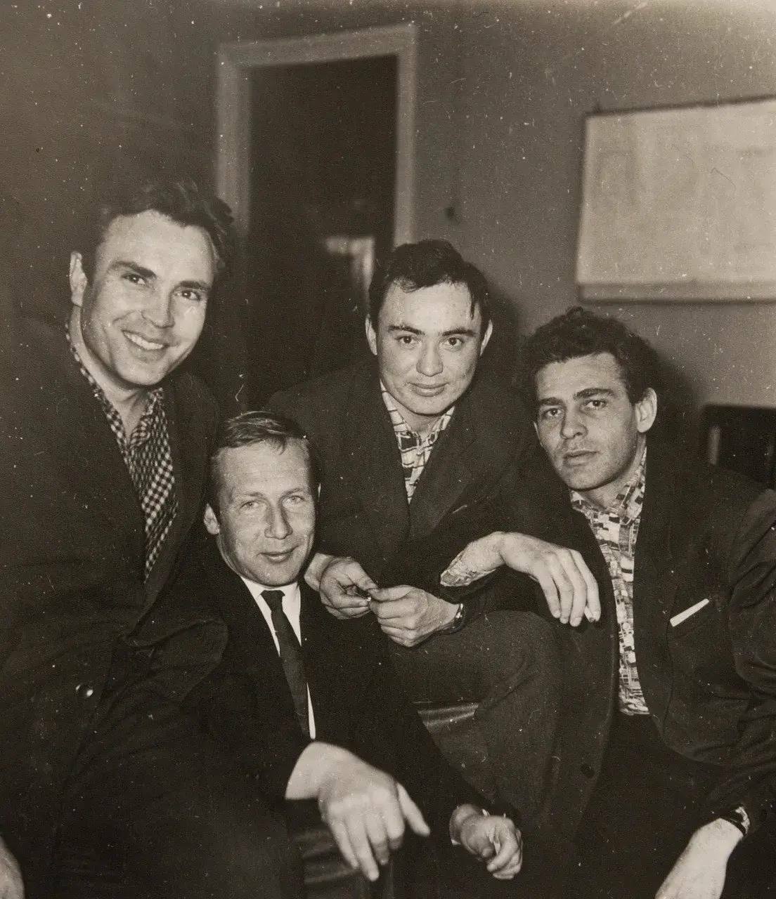 Радий Хәбиров Башҡортостан журналистарын һөнәри байрамы менән ҡотланы