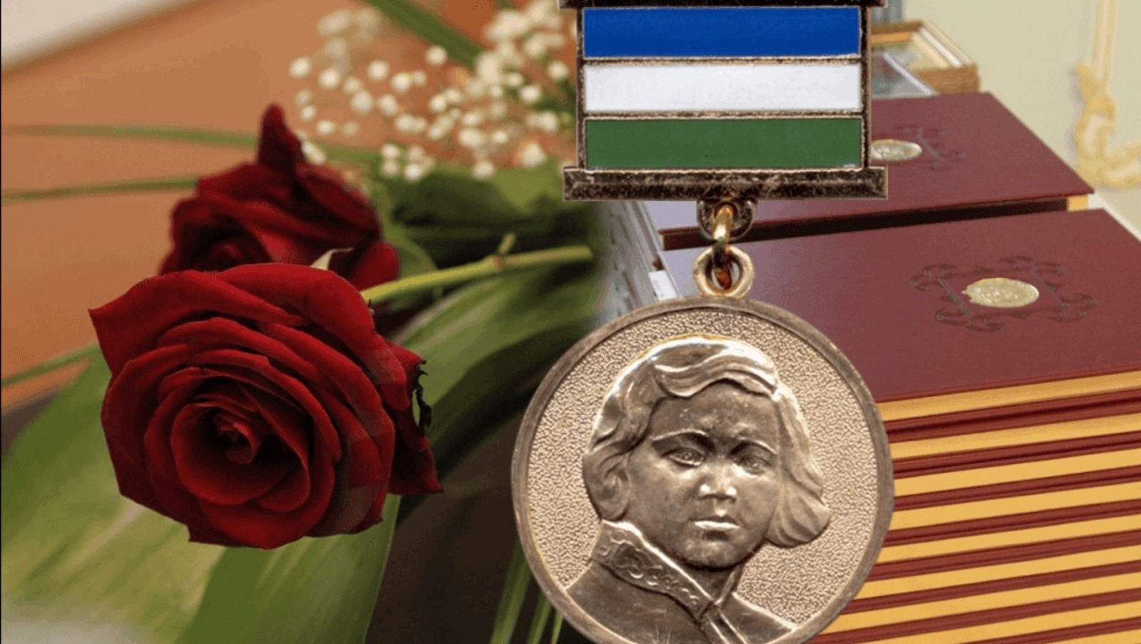 Һәҙиә Дәүләтшина премияһына кемдәр дәғүә итә?