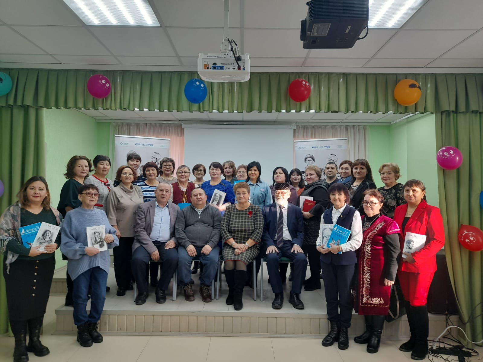 Конкурсҡа Дәүләкән районының әҙәби ойошмаһы ҡушыла